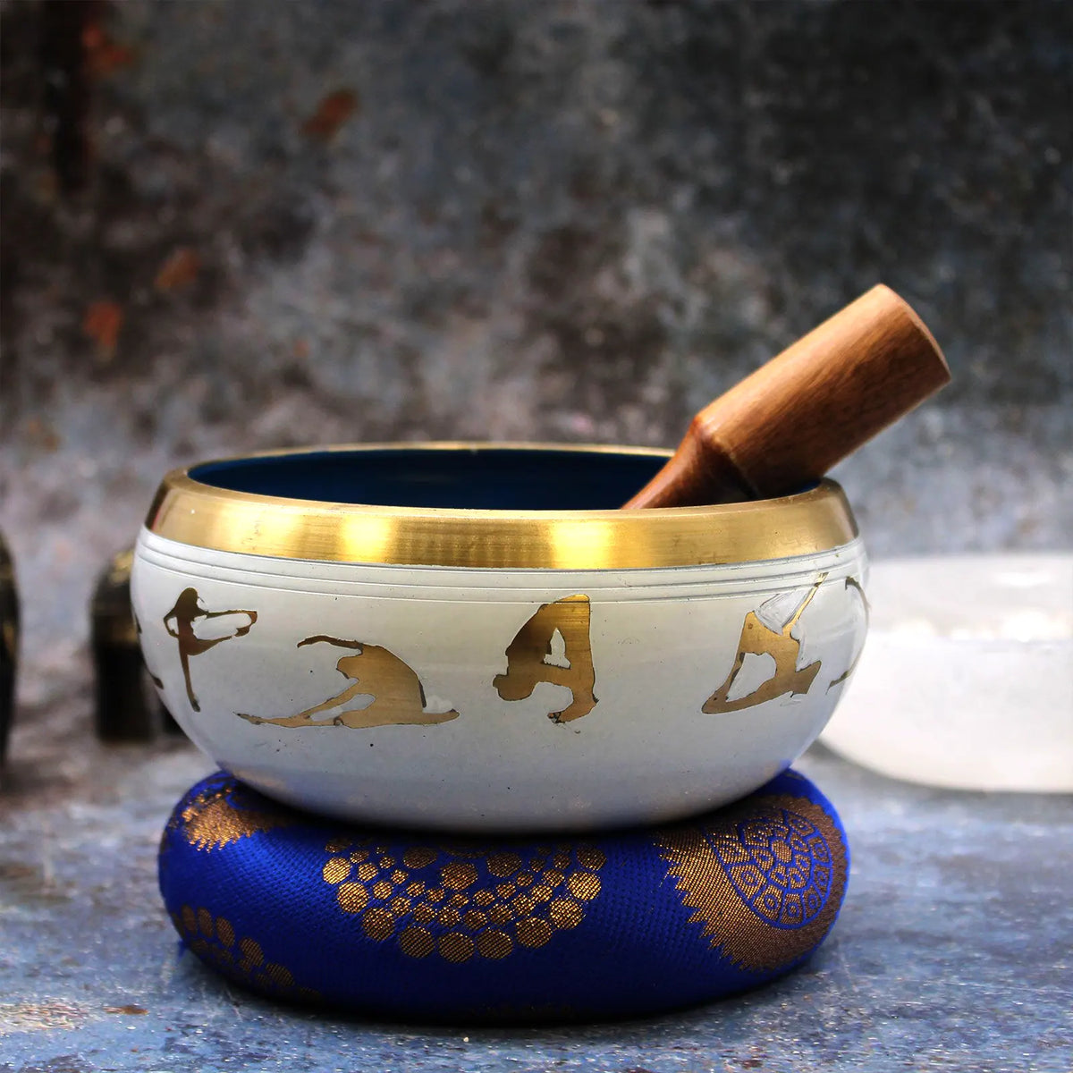 Large Yoga Moves Tibetan Singing Bowl Set - White and Blue 14cm