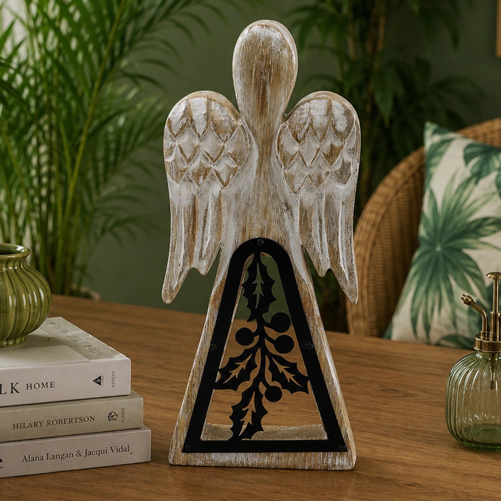 Mango Wood Angel - Whitewash with Iron Decor Cut Out