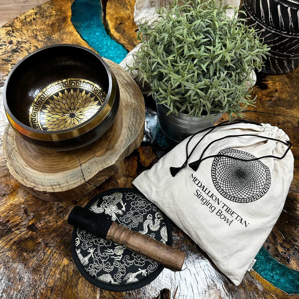 Round Medallion Hand Beaten Engraved Singing Bowl Gift Set - 14cm