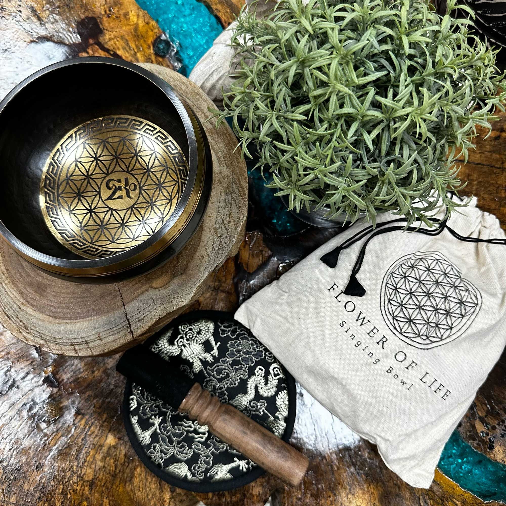 Flower of Life Hand Beaten Engraved Singing Bowl Gift Set - 14cm