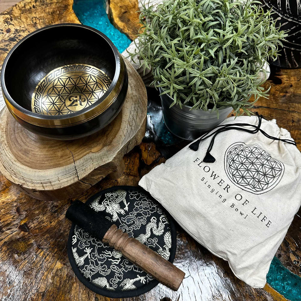 Flower of Life Hand Beaten Engraved Singing Bowl Gift Set - 14cm