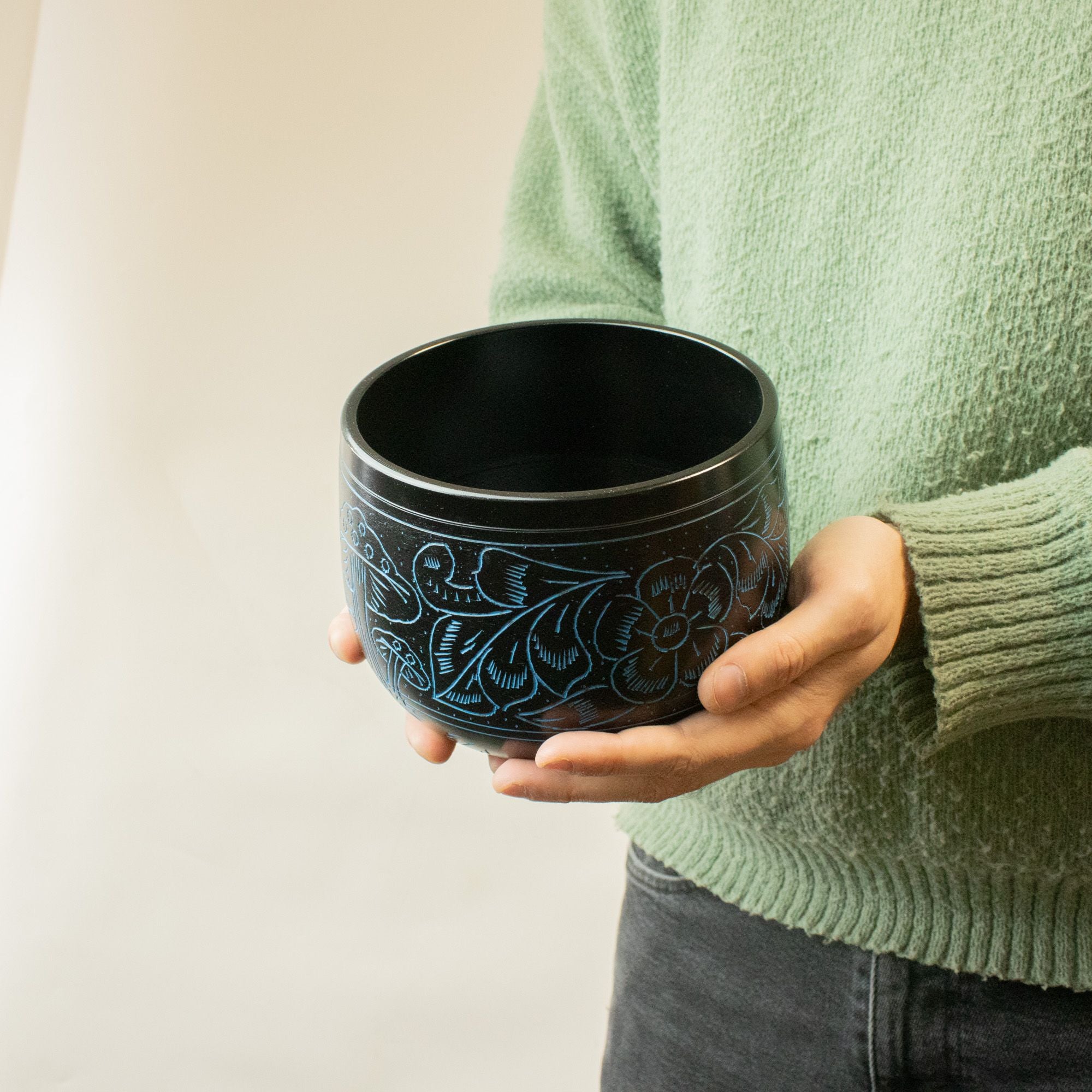 Cauldron Singing Bowl - Magic Mushroom Design - Blue 15cm