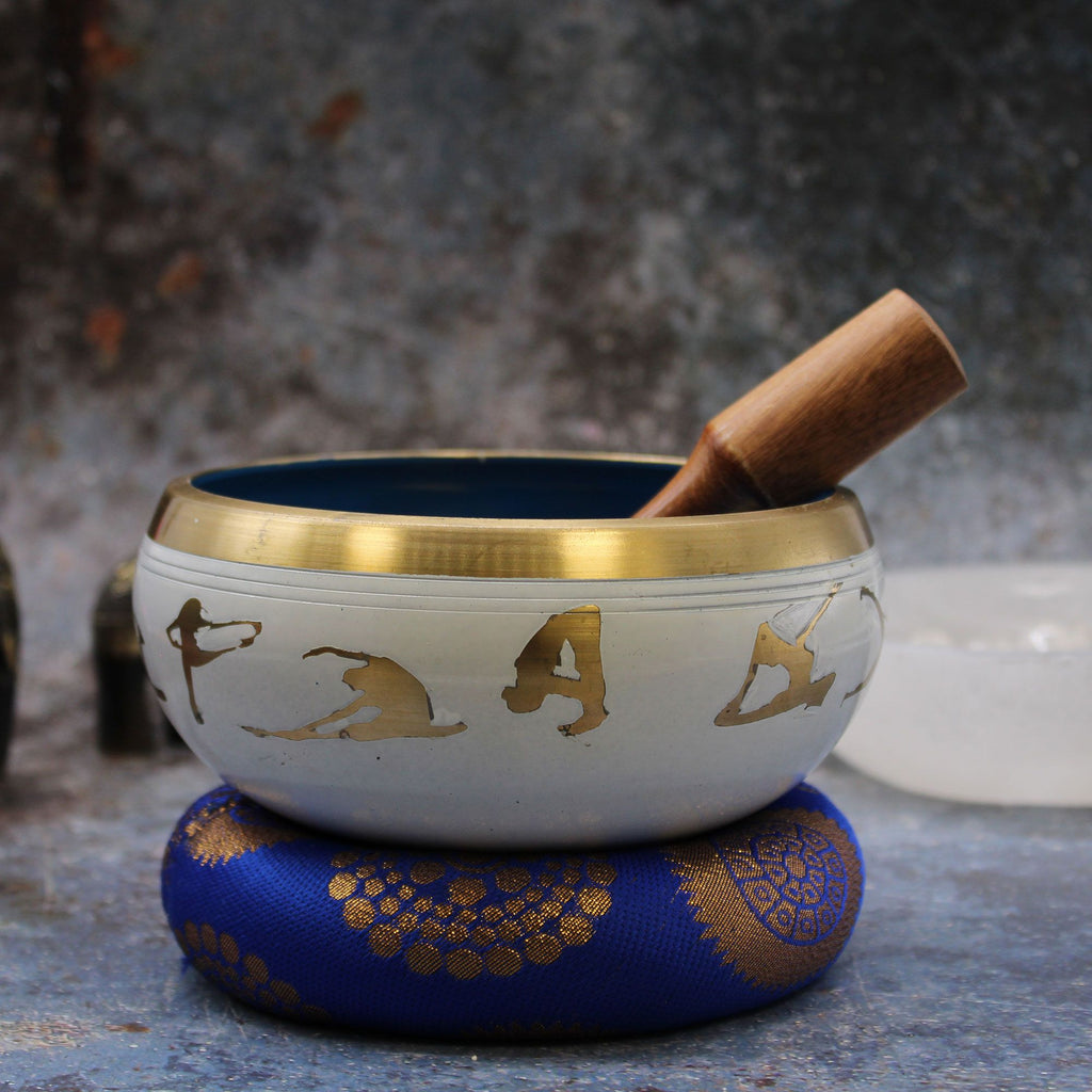Large Yoga Moves Tibetan Singing Bowl Set - White and Blue 14cm